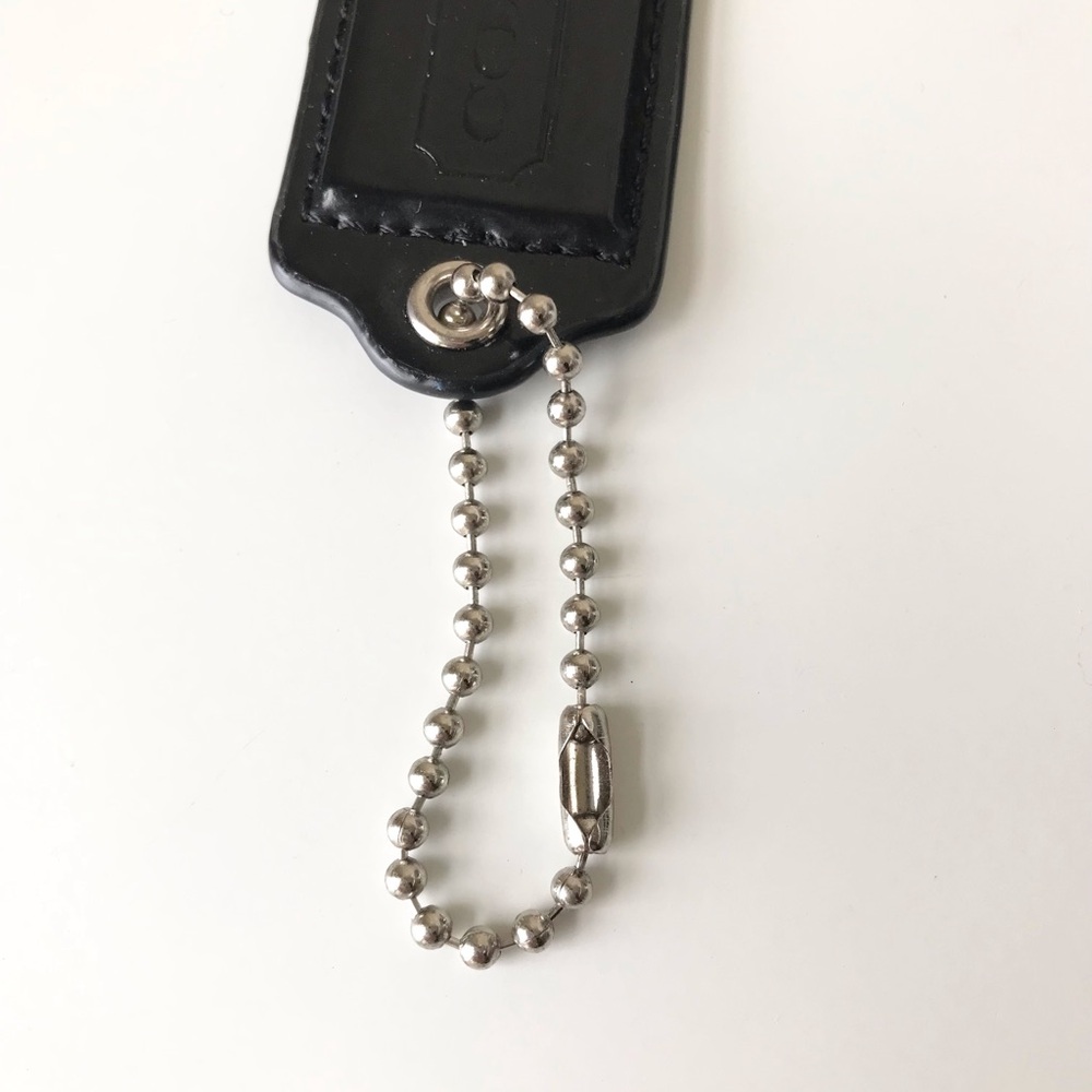 Coach Patent Leather Large Hang Tag On Ball Chain - Picture 7 of 12